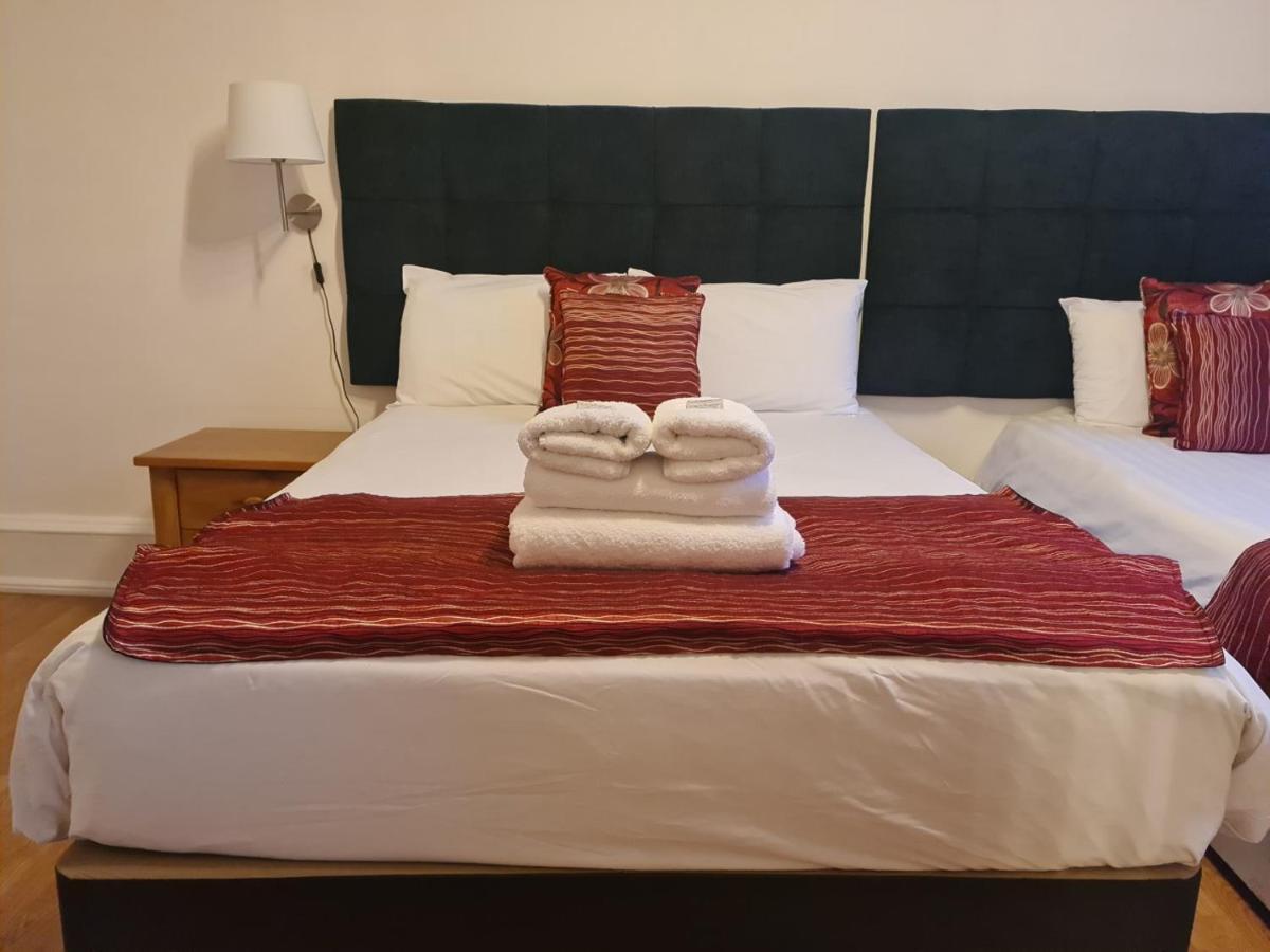 Parliament Square - Royal Mile Apartment เอดินบะระ ภายนอก รูปภาพ