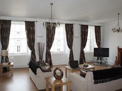 Parliament Square - Royal Mile Apartment เอดินบะระ ภายนอก รูปภาพ